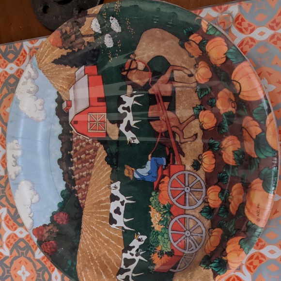 Vtg Paper Plates/Napkins/Tablecloths Thanksgiving Harvest Farm Barn - Picture 5 of 7